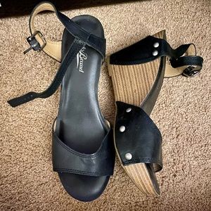 Wedge sandal